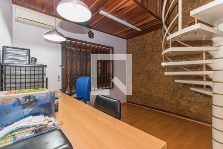 Casa à venda com 380m², 4 quartos e 3 vagasQuarto 4