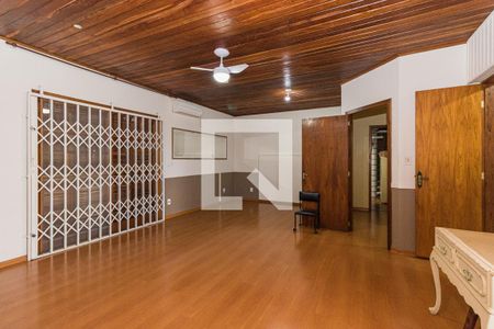 Casa à venda com 380m², 4 quartos e 3 vagasQuarto 2 Suite