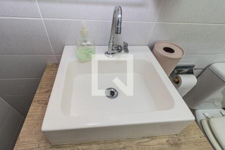 Casa à venda com 380m², 4 quartos e 3 vagasBanheiro Social