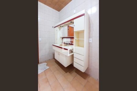 Casa à venda com 400m², 5 quartos e 2 vagasBanheiro