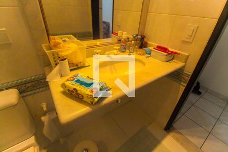 Casa à venda com 300m², 5 quartos e 2 vagas Casa à venda com 300m², 5 quartos e 2 vagasBanheiro da Suíte