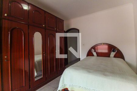 Casa à venda com 300m², 5 quartos e 2 vagas Casa à venda com 300m², 5 quartos e 2 vagasQuarto 3