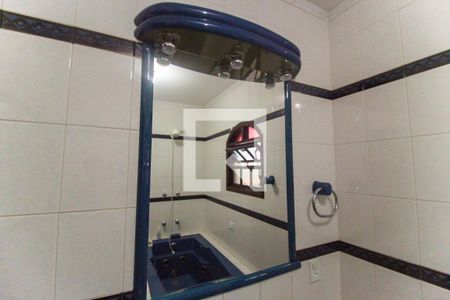 Casa à venda com 300m², 5 quartos e 2 vagas Casa à venda com 300m², 5 quartos e 2 vagasBanheiro 2