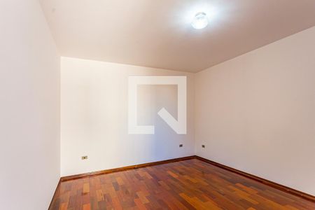 Casa à venda com 220m², 4 quartos e 4 vagasQuarto 2