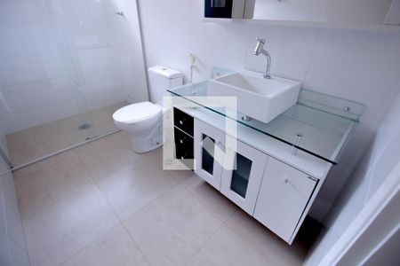 Casa para alugar com 160m², 4 quartos e 1 vaga Casa para alugar com 160m², 4 quartos e 1 vagaBanheiro