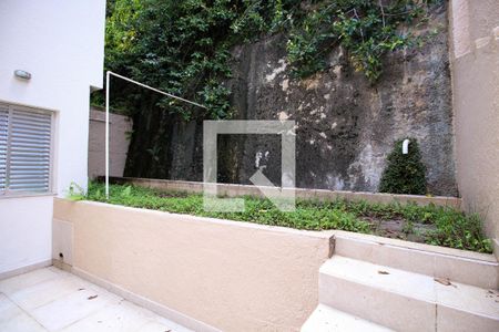 Casa para alugar com 160m², 4 quartos e 1 vaga Casa para alugar com 160m², 4 quartos e 1 vagaQuintal