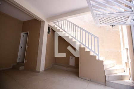 Casa para alugar com 160m², 4 quartos e 1 vaga Casa para alugar com 160m², 4 quartos e 1 vagaGaragem