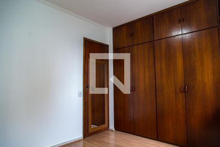 Apartamento à venda com 100m², 4 quartos e 1 vagaQuarto 2