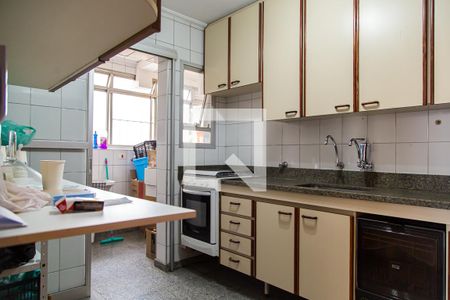 Apartamento à venda com 100m², 4 quartos e 1 vagaCozinha