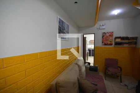 Sala de apartamento à venda com 2 quartos, 94m² em Parada de Lucas, Rio de Janeiro