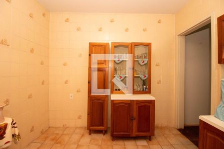 Casa à venda com 150m², 3 quartos e 2 vagasCozinha