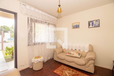 Sala de casa à venda com 3 quartos, 150m² em Vila Jardim, Porto Alegre