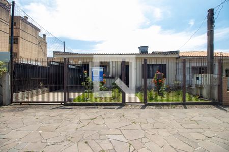 Casa à venda com 150m², 3 quartos e 2 vagasFachada