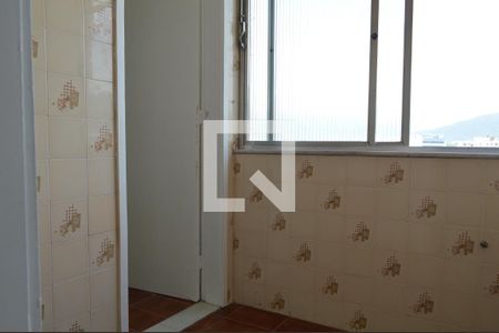 Apartamento à venda com 80m², 3 quartos e 1 vagaÁrea de Serviço