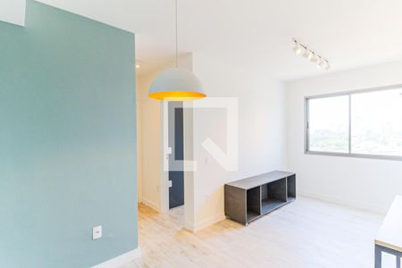 Sala de apartamento à venda com 2 quartos, 55m² em Santo Amaro, São Paulo