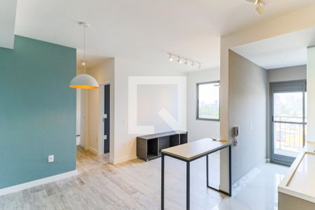 Sala de apartamento à venda com 2 quartos, 55m² em Santo Amaro, São Paulo