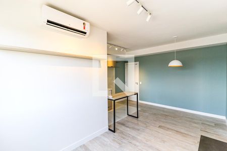 Sala de apartamento à venda com 2 quartos, 55m² em Santo Amaro, São Paulo