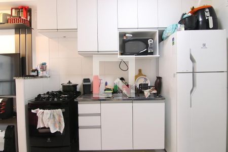 Cozinha de apartamento à venda com 1 quarto, 29m² em Vila Penteado, São Paulo