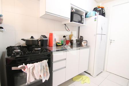 Cozinha de apartamento à venda com 1 quarto, 29m² em Vila Penteado, São Paulo