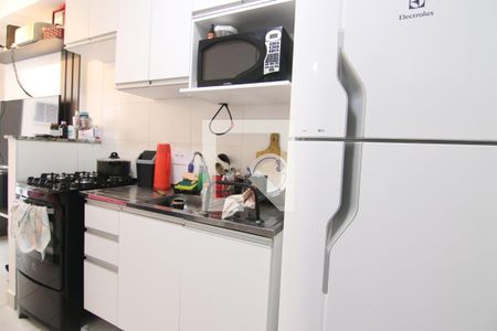 Cozinha de apartamento à venda com 1 quarto, 29m² em Vila Penteado, São Paulo