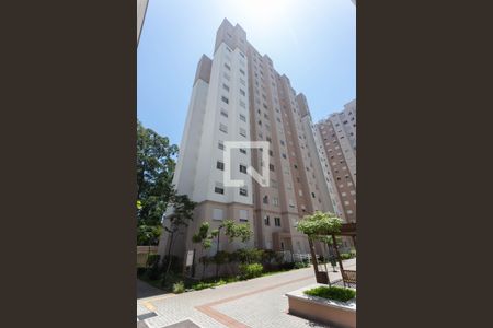 Apartamento à venda com 42m², 2 quartos e 1 vaga Apartamento à venda com 42m², 2 quartos e 1 vagaFachada