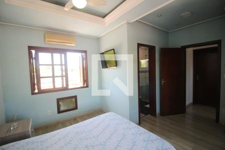 Casa à venda com 240m², 3 quartos e 2 vagas Casa à venda com 240m², 3 quartos e 2 vagasQuarto Suíte