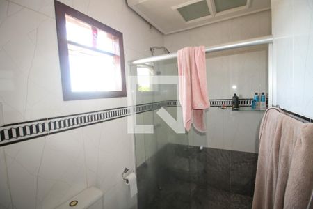 Casa à venda com 240m², 3 quartos e 2 vagas Casa à venda com 240m², 3 quartos e 2 vagasBanheiro da Suíte