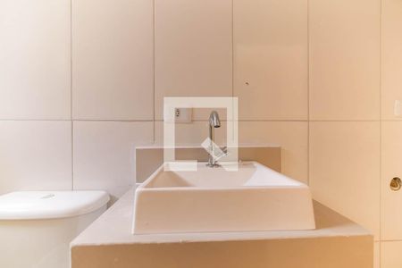 Banheiro - torneira de kitnet/studio para alugar com 1 quarto, 14m² em Vila Sonia, São Paulo