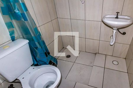Banheiro de apartamento para alugar com 1 quarto, 34m² em República, São Paulo