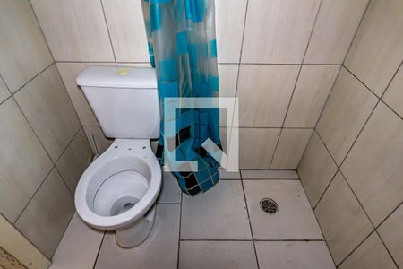 Banheiro de apartamento para alugar com 1 quarto, 34m² em República, São Paulo