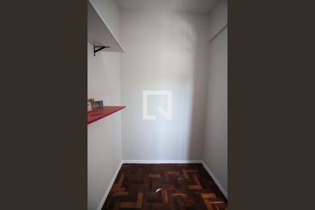 Apartamento à venda com 70m², 2 quartos e 1 vagaQuarto de Serviço