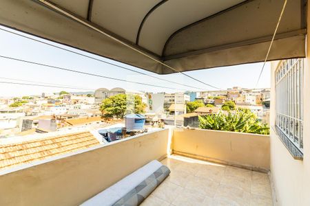 Casa à venda com 120m², 4 quartos e 2 vagasÁrea de Serviço
