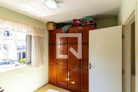 Casa à venda com 120m², 4 quartos e 2 vagasQuarto 2