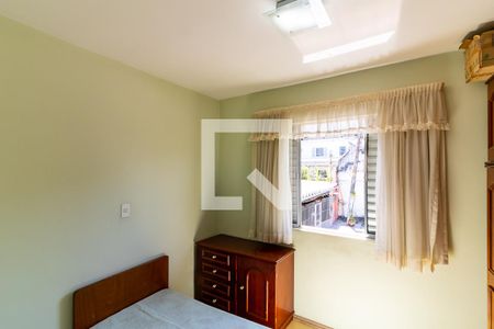 Casa à venda com 120m², 4 quartos e 2 vagasQuarto 2