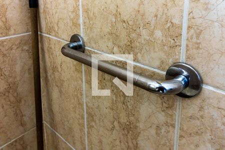 Casa à venda com 120m², 4 quartos e 2 vagasBanheiro Social