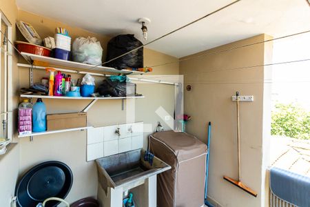 Casa à venda com 120m², 4 quartos e 2 vagasÁrea de Serviço