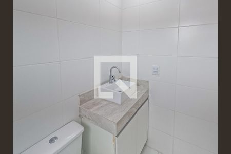 Apartamento para alugar com 42m², 2 quartos e 1 vaga Apartamento para alugar com 42m², 2 quartos e 1 vagaBanheiro