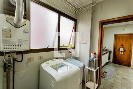 Apartamento para alugar com 156m², 3 quartos e 2 vagasÁrea de Serviço