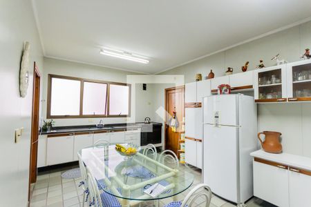 Apartamento para alugar com 156m², 3 quartos e 2 vagasCozinha