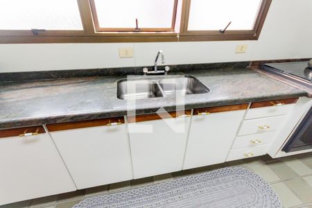 Apartamento para alugar com 156m², 3 quartos e 2 vagasPia