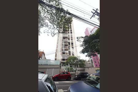 Apartamento para alugar com 156m², 3 quartos e 2 vagasFachada