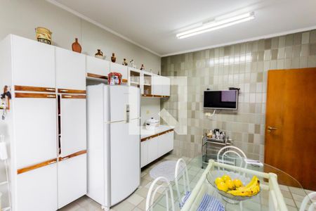 Apartamento para alugar com 156m², 3 quartos e 2 vagasCozinha