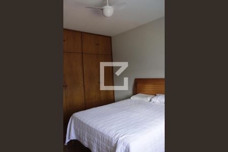 Casa à venda com 356m², 4 quartos e 4 vagasSuite 1