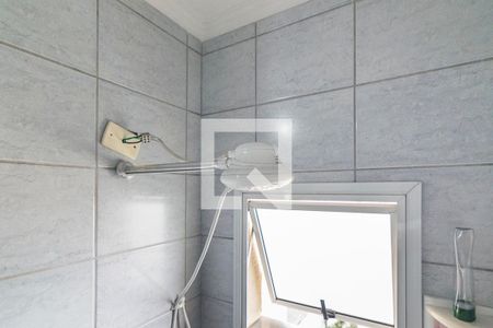 Apartamento à venda com 97m², 3 quartos e 2 vagasChuveiro