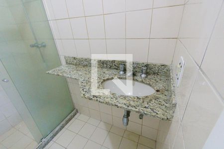 Apartamento à venda com 80m², 3 quartos e 1 vaga Apartamento à venda com 80m², 3 quartos e 1 vagaBanheiro da Suíte