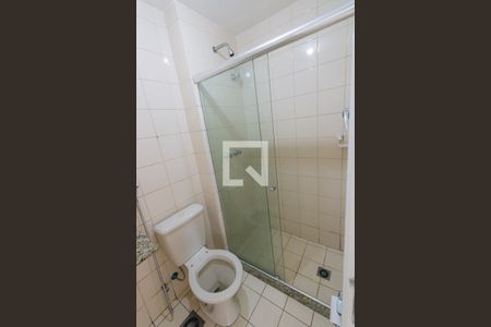 Apartamento à venda com 80m², 3 quartos e 1 vaga Apartamento à venda com 80m², 3 quartos e 1 vagaBanheiro Social
