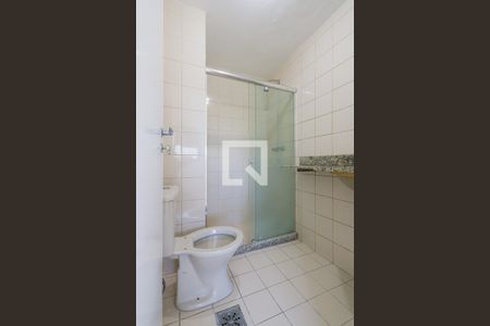 Apartamento à venda com 80m², 3 quartos e 1 vaga Apartamento à venda com 80m², 3 quartos e 1 vagaBanheiro da Suíte
