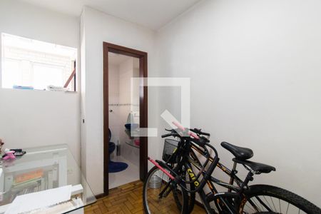 Apartamento à venda com 97m², 2 quartos e 1 vaga Apartamento à venda com 97m², 2 quartos e 1 vagaQuarto de Serviço