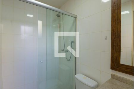Apartamento para alugar com 98m², 3 quartos e 1 vaga Apartamento para alugar com 98m², 3 quartos e 1 vagaBanheiro da Suíte