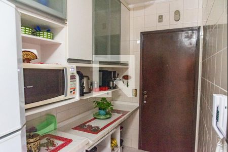 Apartamento à venda com 90m², 3 quartos e 2 vagasCozinha